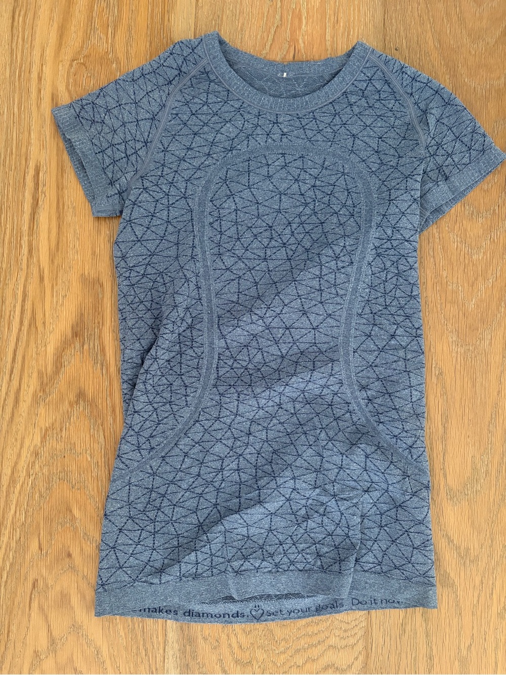 Lululemon Swiftly Top